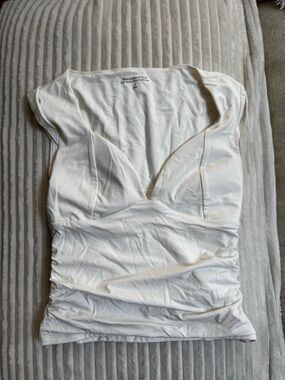 Abercrombie & Fitch White bra free Modal-Blend V-Neck Tee